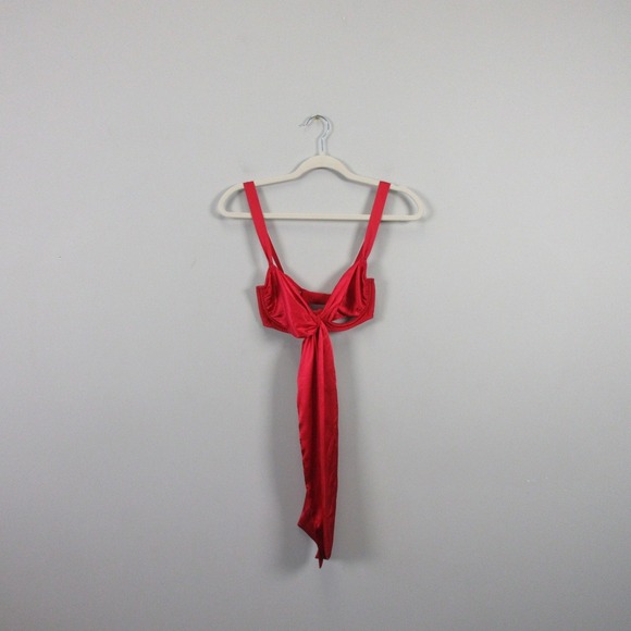 Victoria's Secret Balconette Bra Bow M Red Satin Underwired Lingerie Sexy 76 - Picture 1 of 12